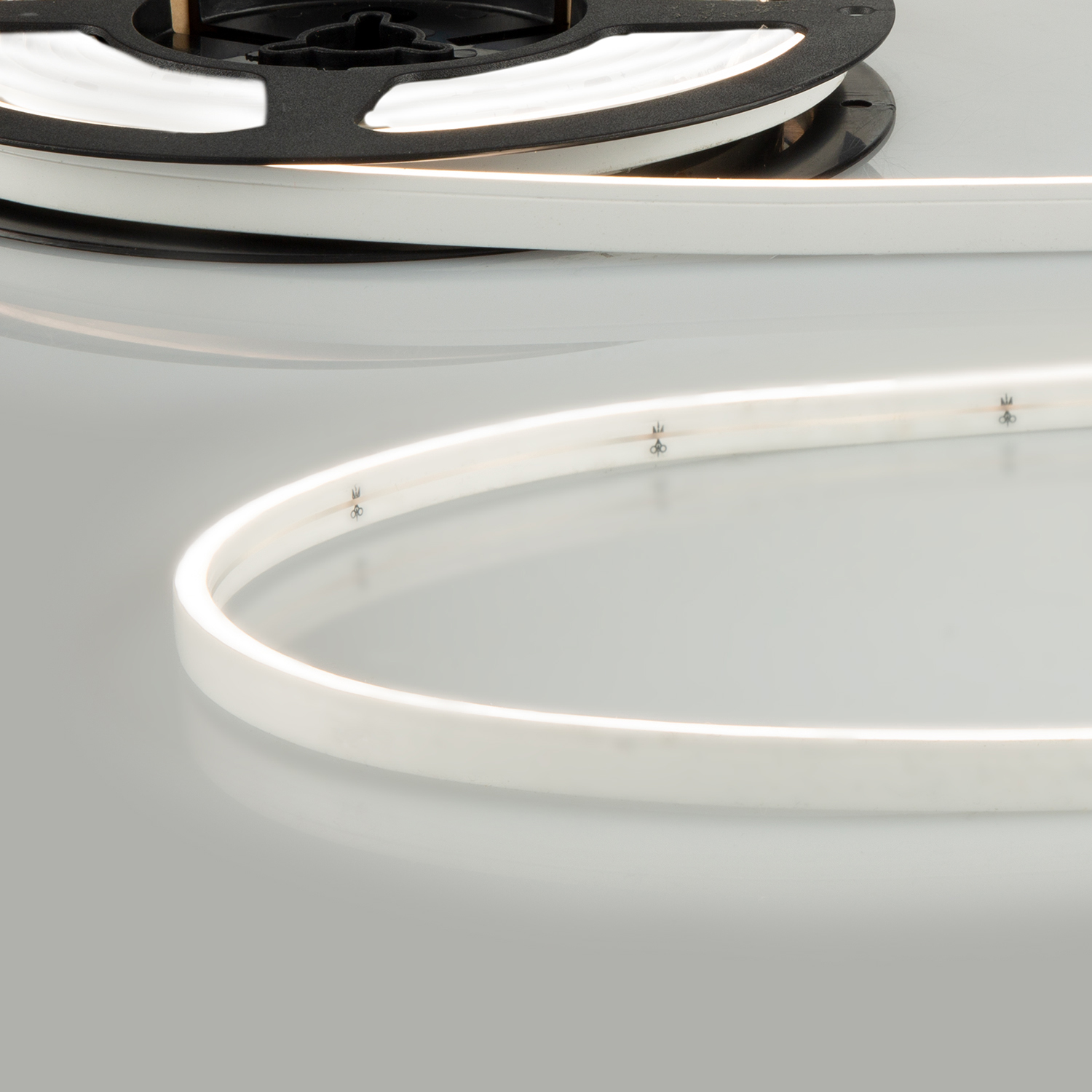 LED NEON940 Flexband B04H08, 24V DC, 10W, IP67, 4000K, 5m Rolle, 180 LED/m, inkl. Montageclips